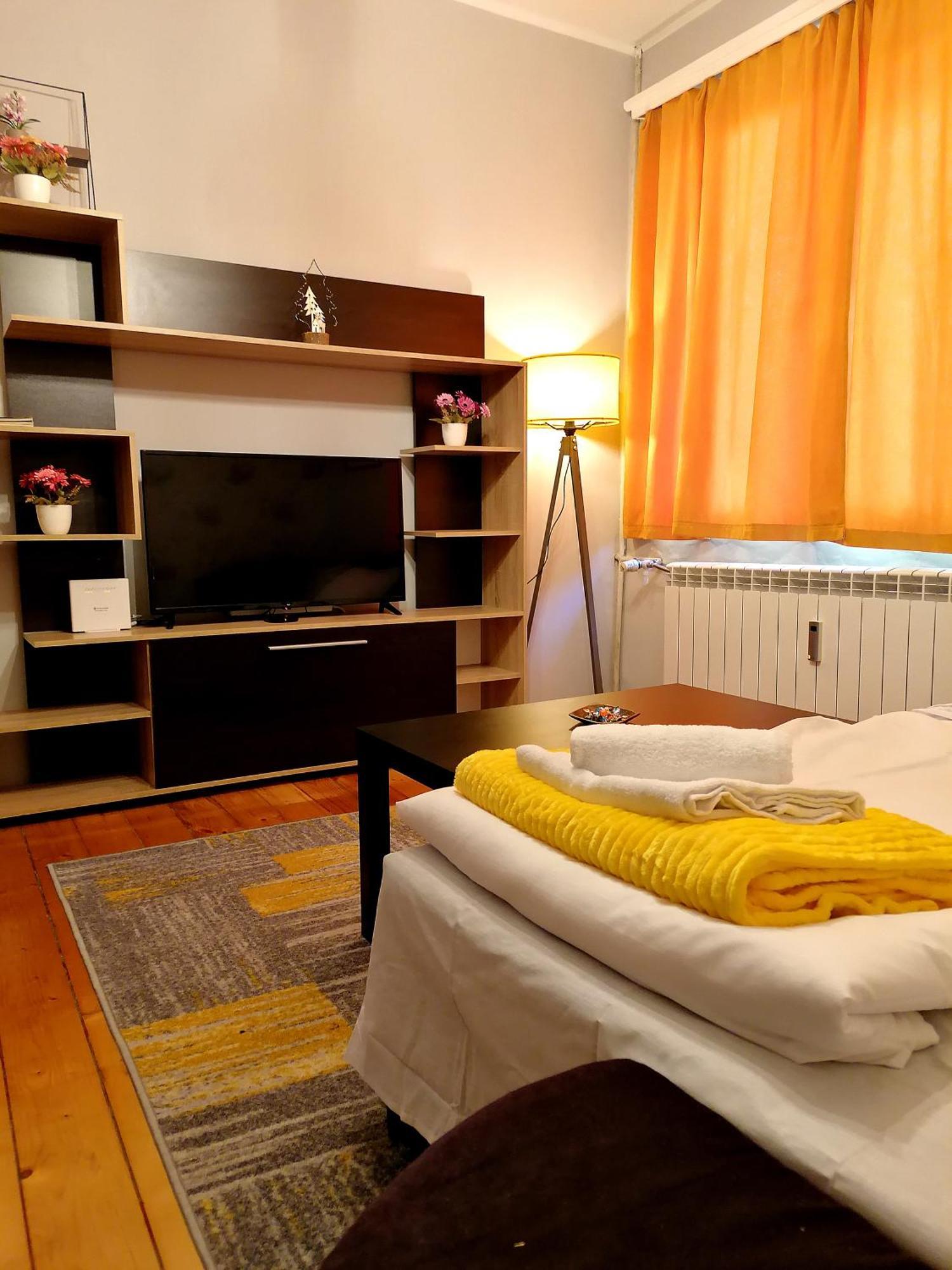 "Crystal" - The Cozy Place In The Heart Of Sofia Apartment Bagian luar foto